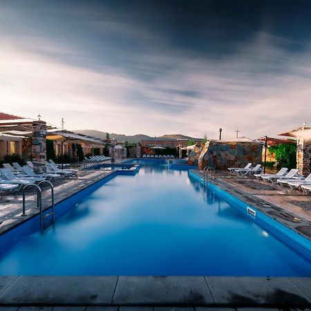 Maria Resort Sevan Extérieur photo