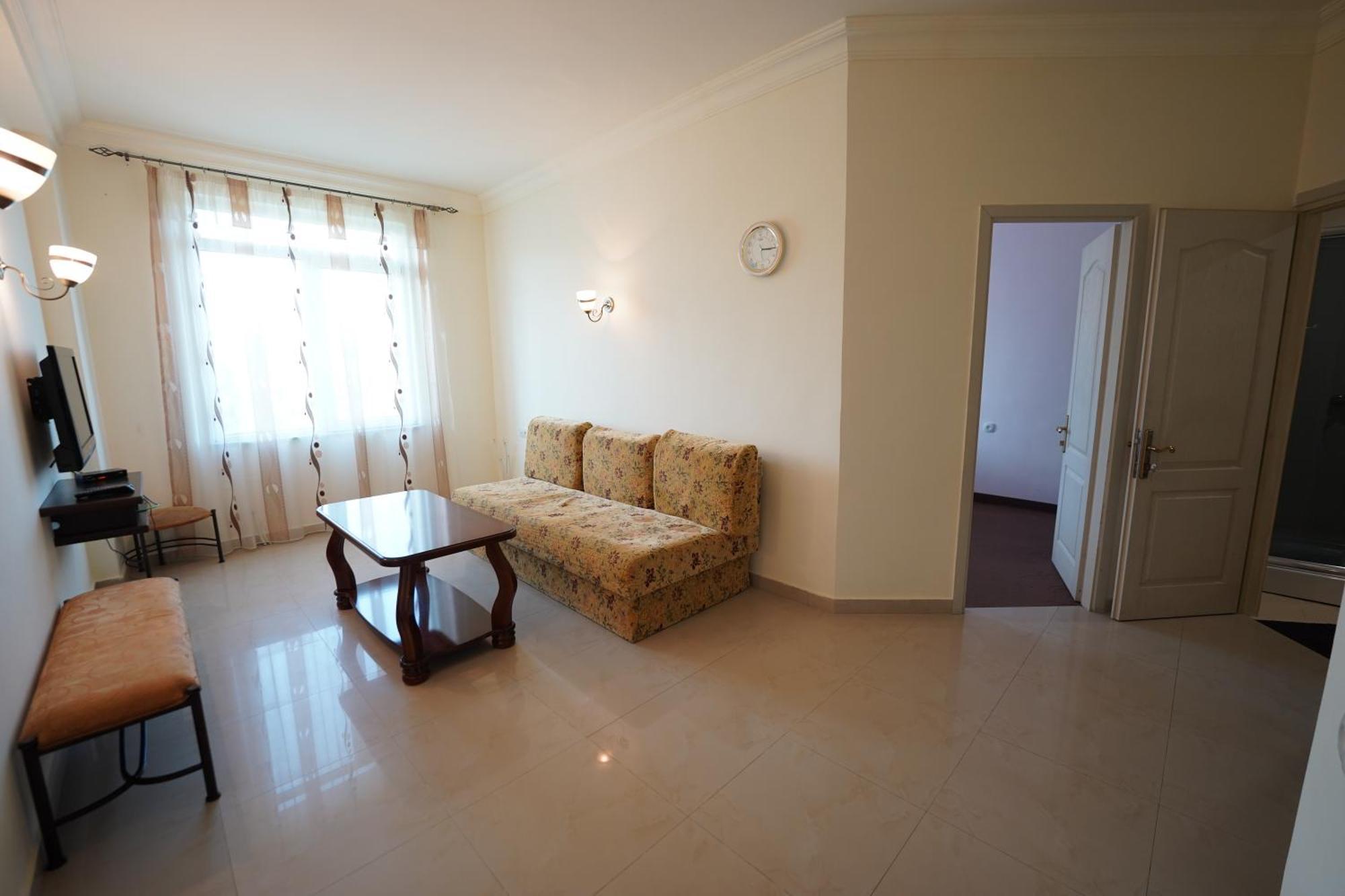 Maria Resort Sevan Extérieur photo