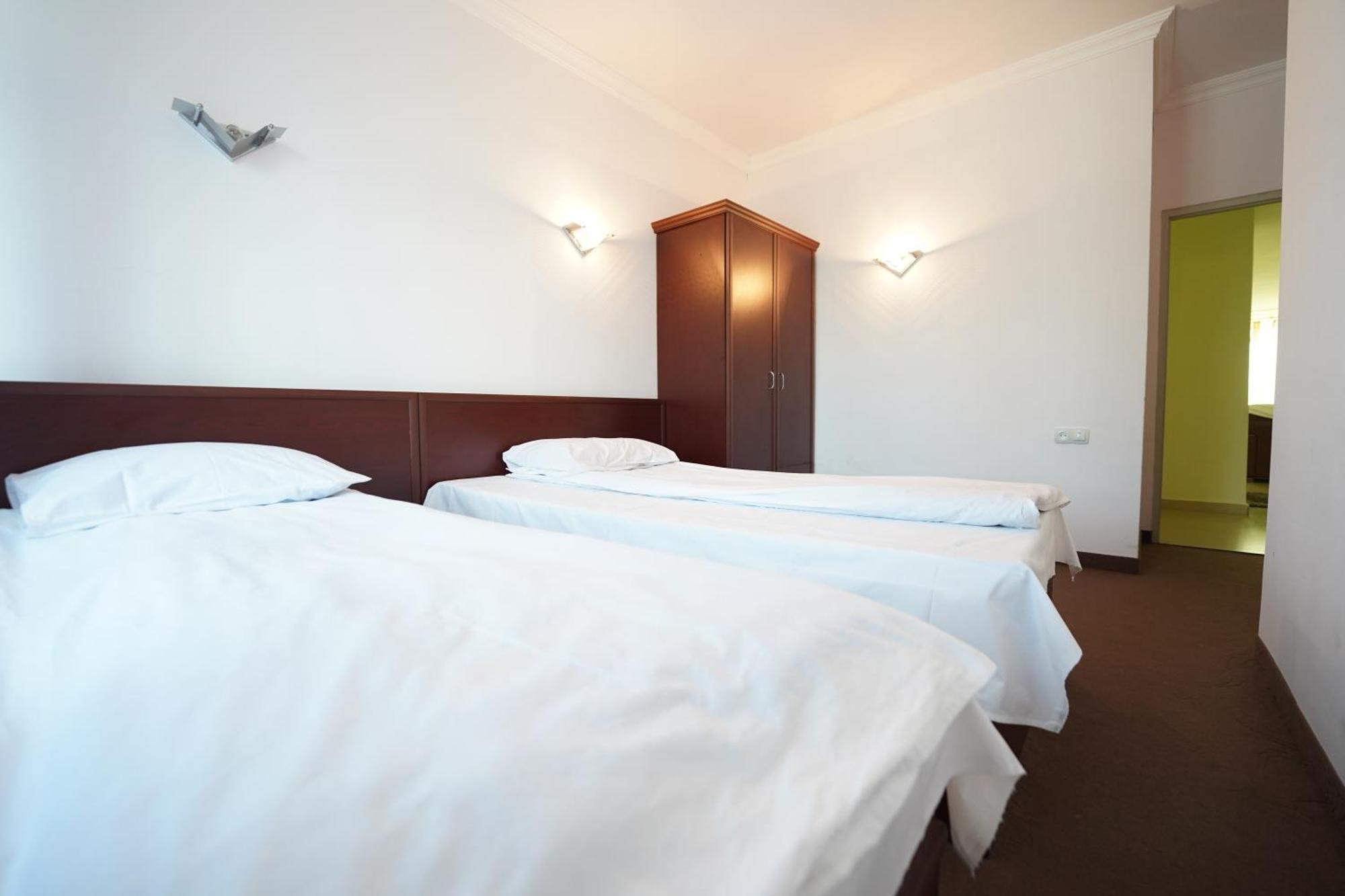 Maria Resort Sevan Extérieur photo